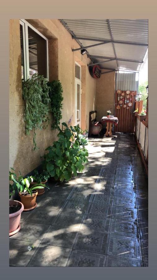 Lind Guest House B&B Gyumri ภายนอก รูปภาพ
